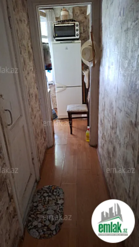 Satılır 2 otaqlı köhnə tikili 55 m²