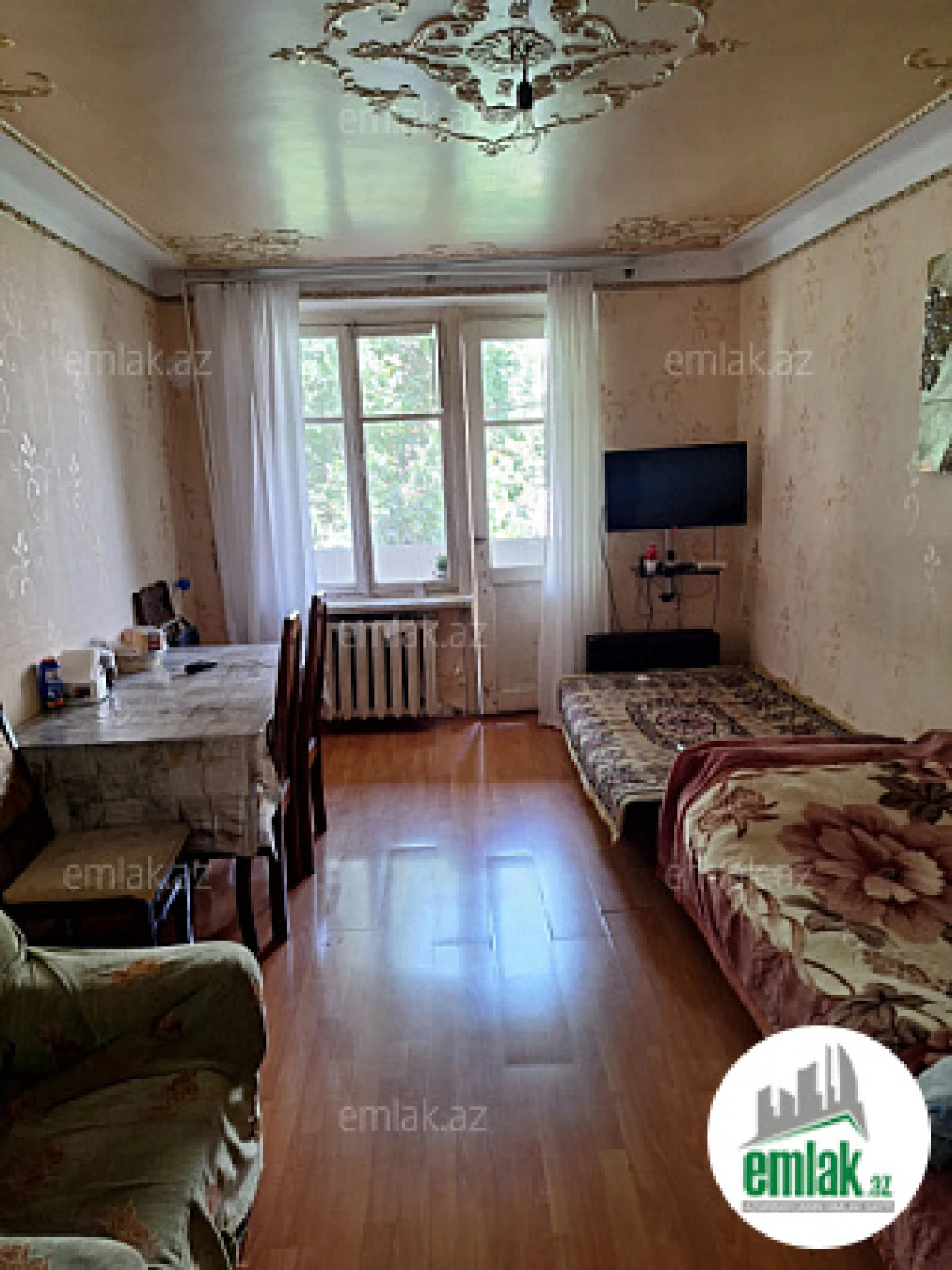 Satılır 2 otaqlı köhnə tikili 55 m²