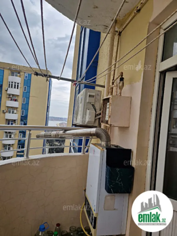 Satılır 3 otaqlı yeni tikili 80 m²