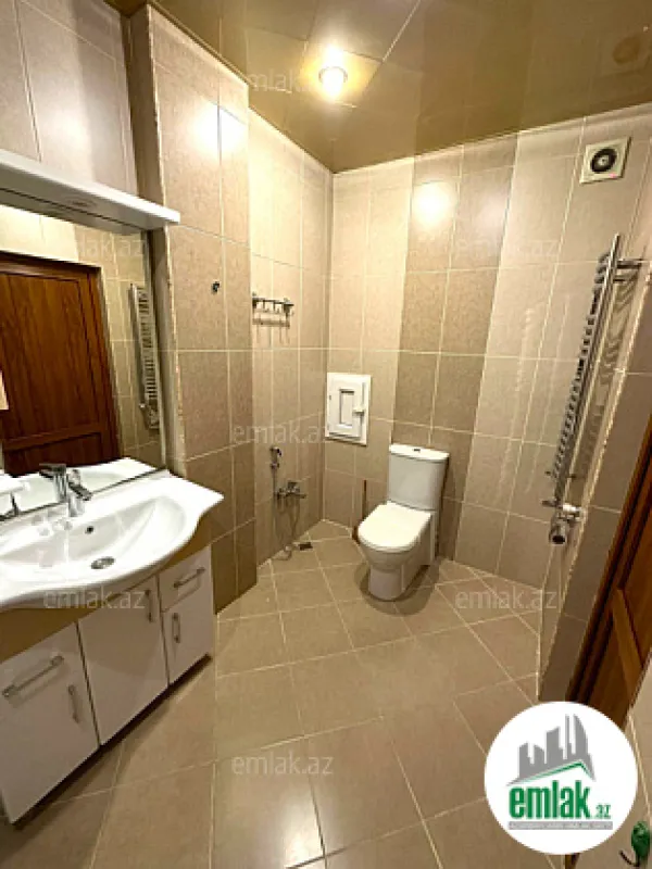 Satılır 2 otaqlı yeni tikili 70 m²