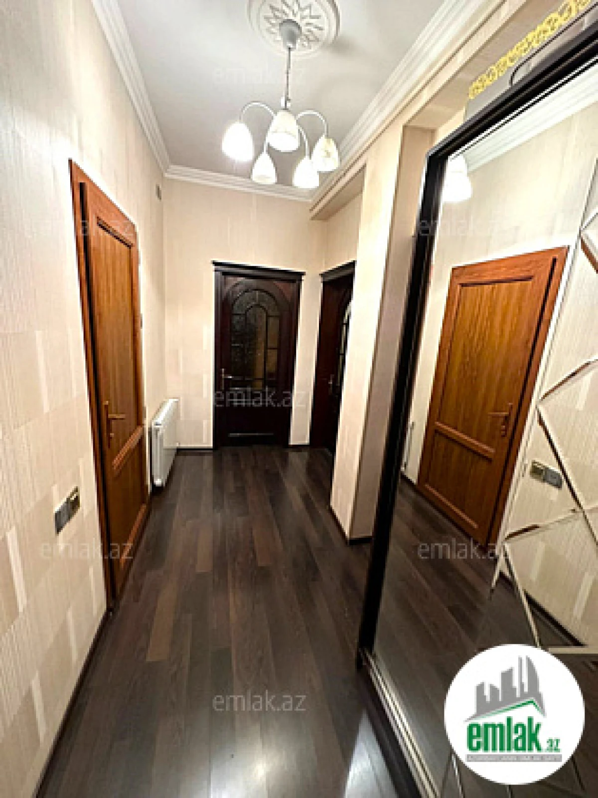 Satılır 2 otaqlı yeni tikili 70 m²