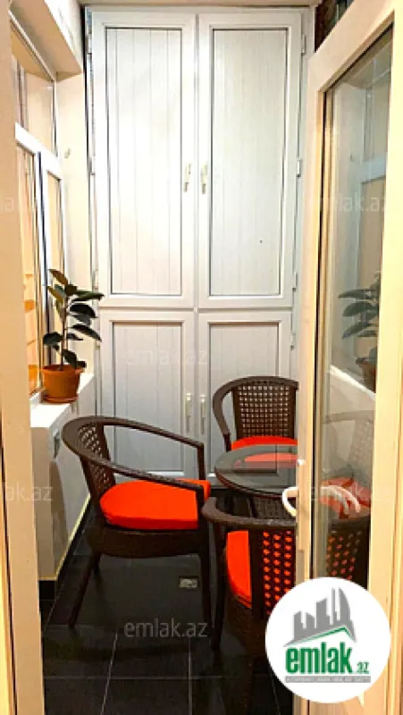 Satılır 2 otaqlı yeni tikili 70 m²