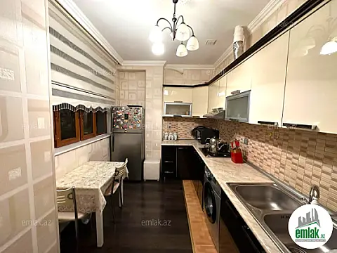 Satılır 2 otaqlı yeni tikili 70 m²