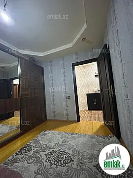 Satılır 3 otaqlı köhnə tikili 80 m²