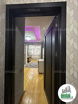 Satılır 3 otaqlı köhnə tikili 80 m²