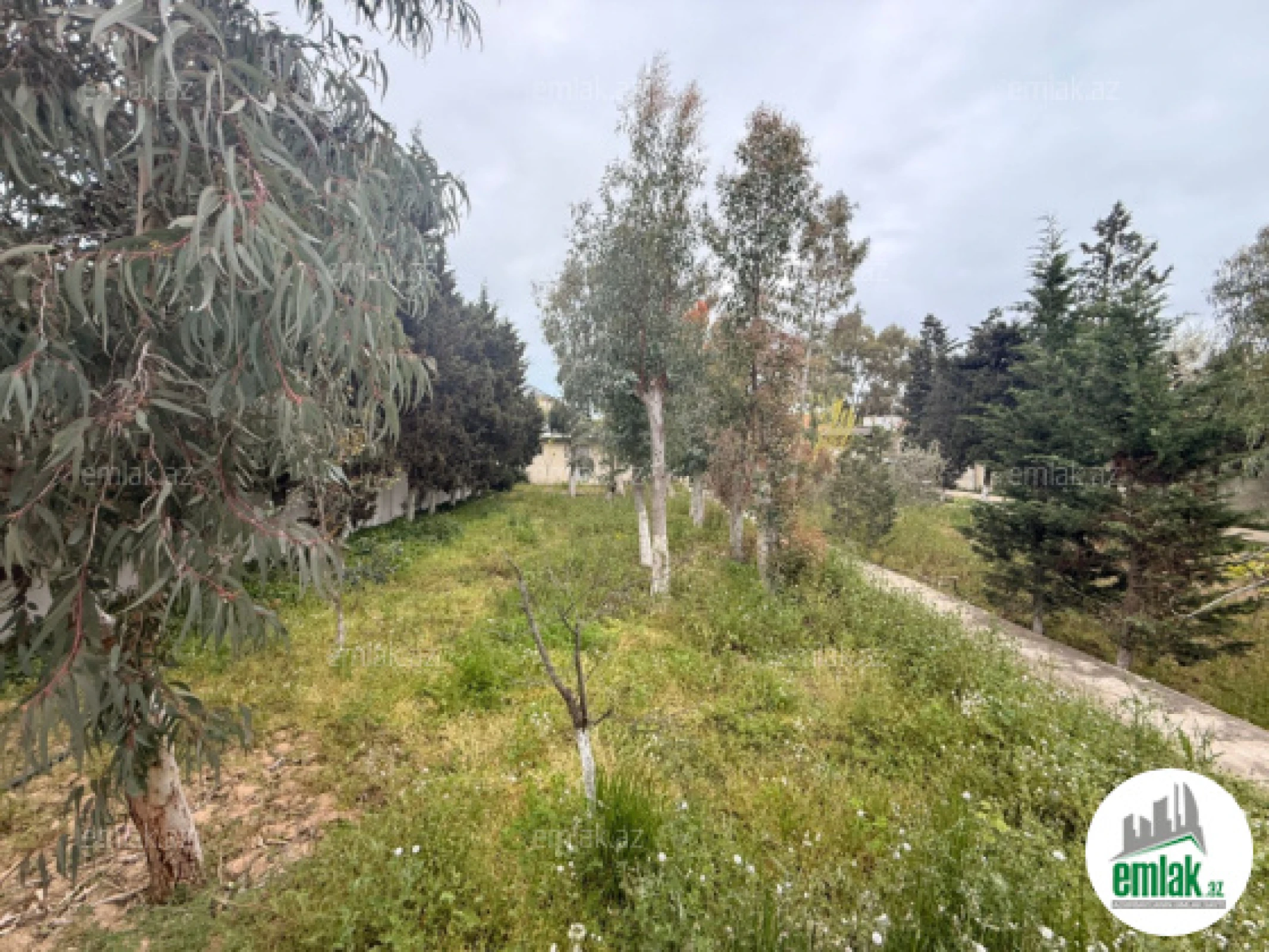 Satılır torpaq sahəsi 12 m²