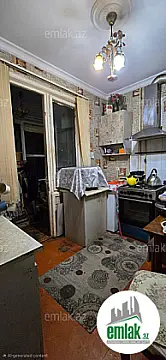 Satılır 2 otaqlı köhnə tikili 70 m²