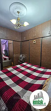 Satılır 2 otaqlı köhnə tikili 70 m²