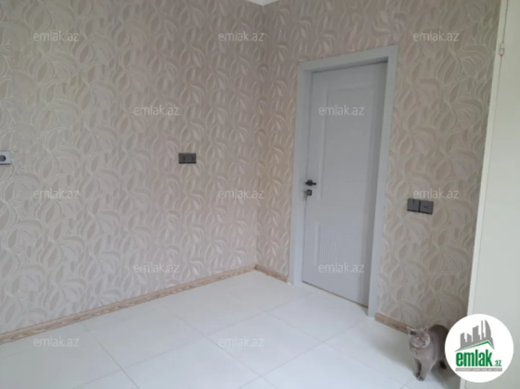 Satılır 5 otaqlı həyət evi 280 m²