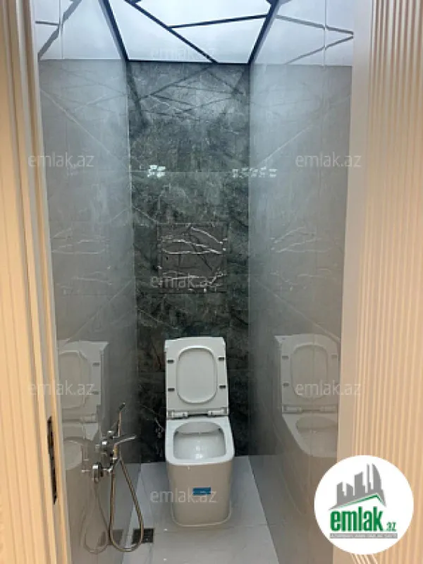 Satılır 3 otaqlı köhnə tikili 75 m²
