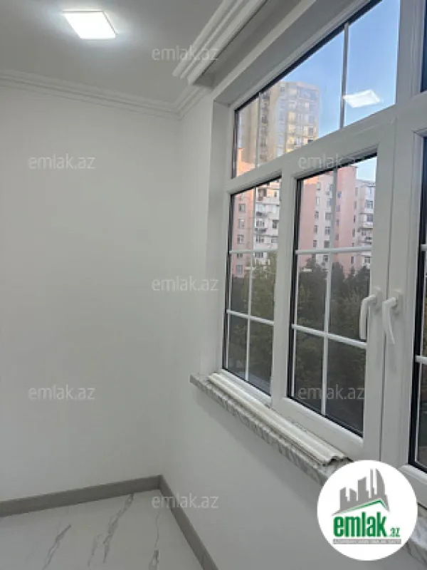 Satılır 3 otaqlı köhnə tikili 75 m²