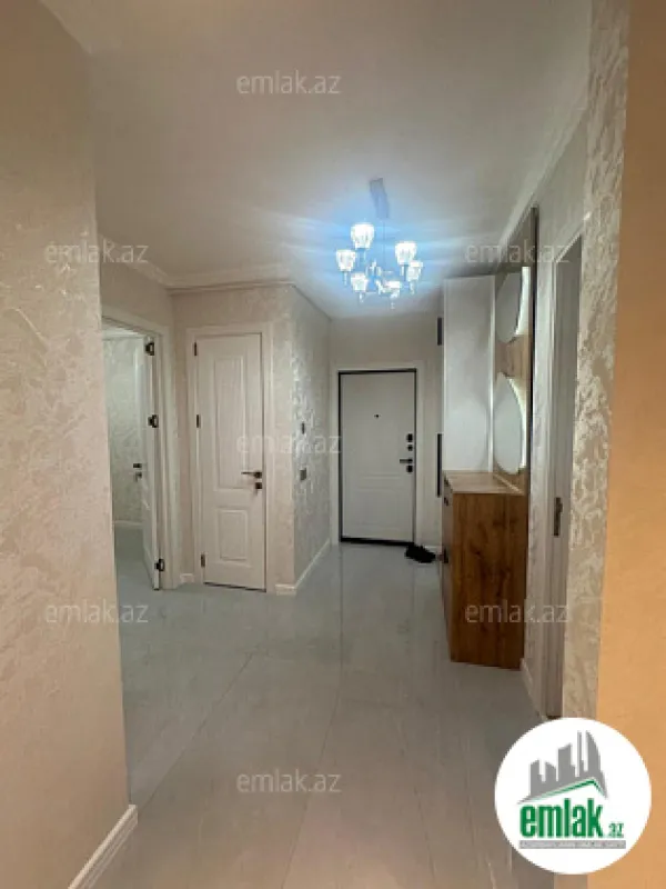 Satılır 3 otaqlı köhnə tikili 75 m²