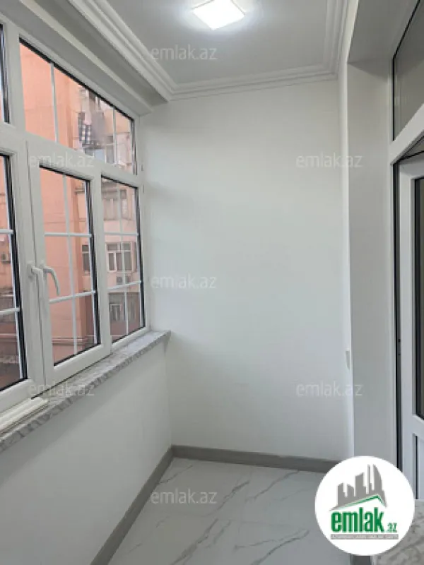 Satılır 3 otaqlı köhnə tikili 75 m²