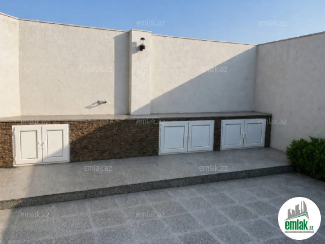 Satılır 4 otaqlı mənzil 110 m²