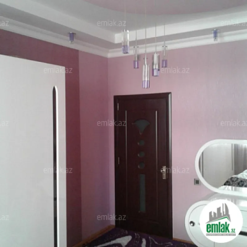 Satılır 3 otaqlı yeni tikili 120 m²