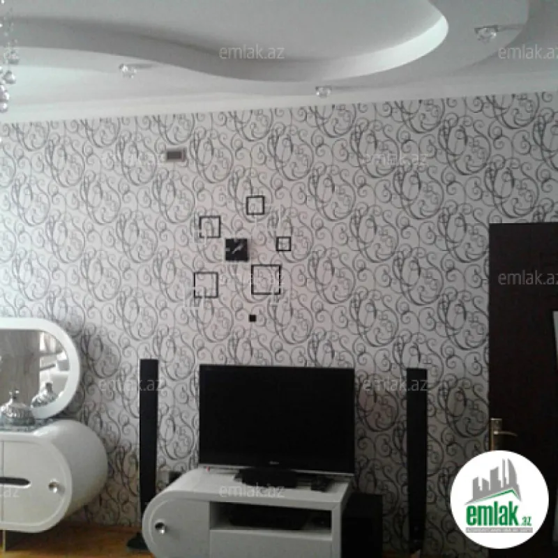 Satılır 3 otaqlı yeni tikili 120 m²