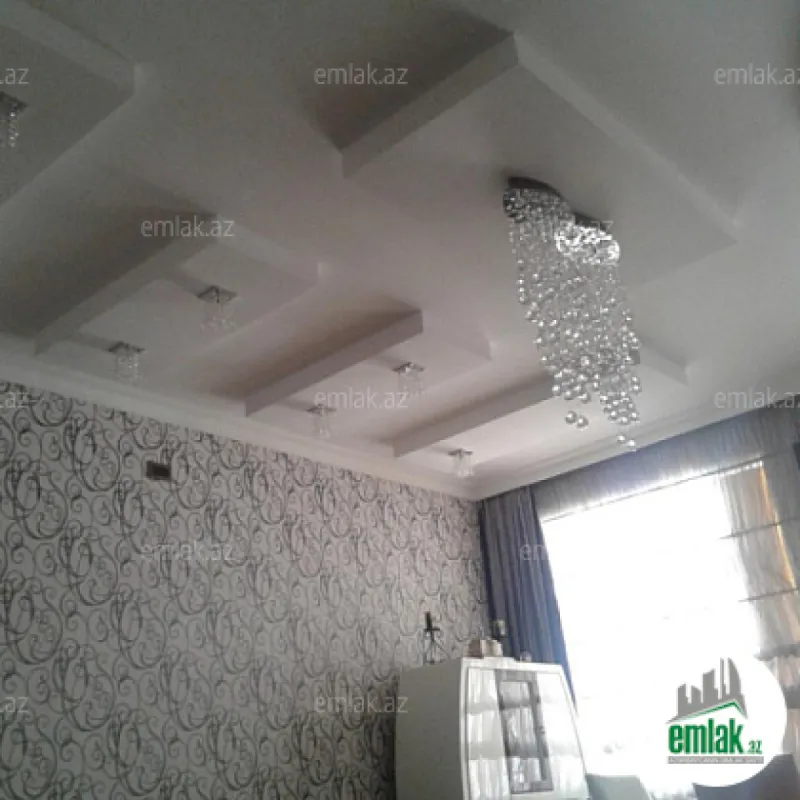 Satılır 3 otaqlı yeni tikili 120 m²