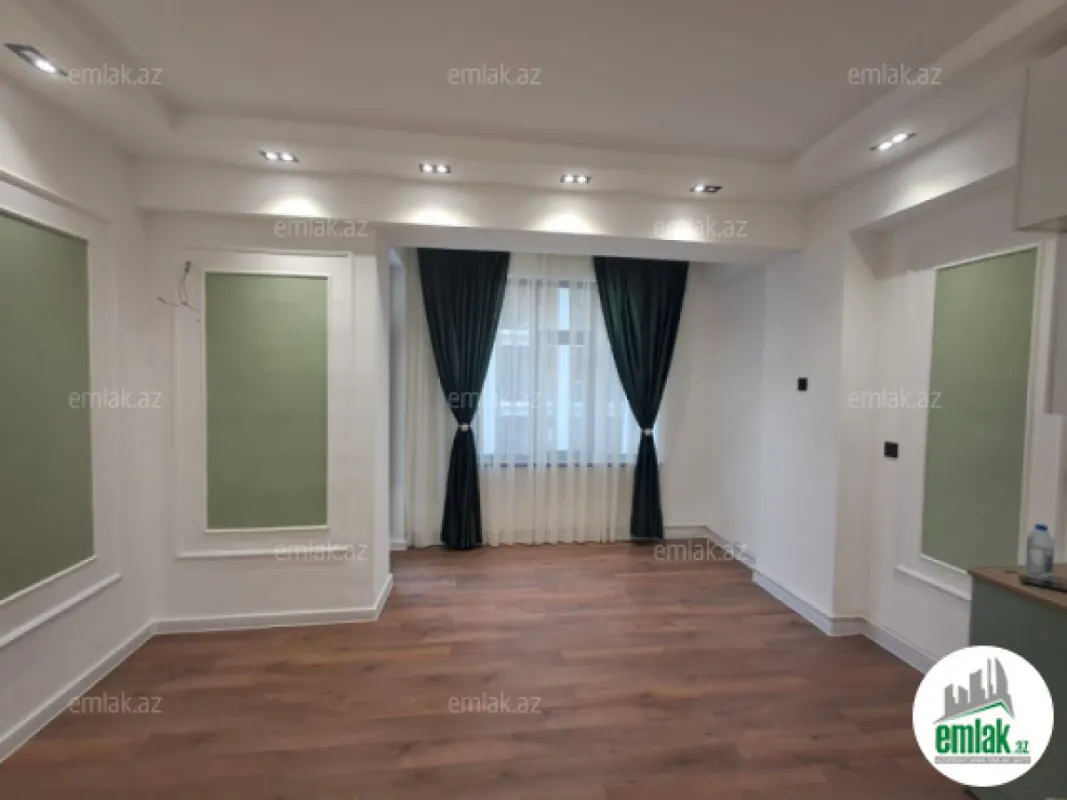 Satılır 3 otaqlı yeni tikili 80 m²