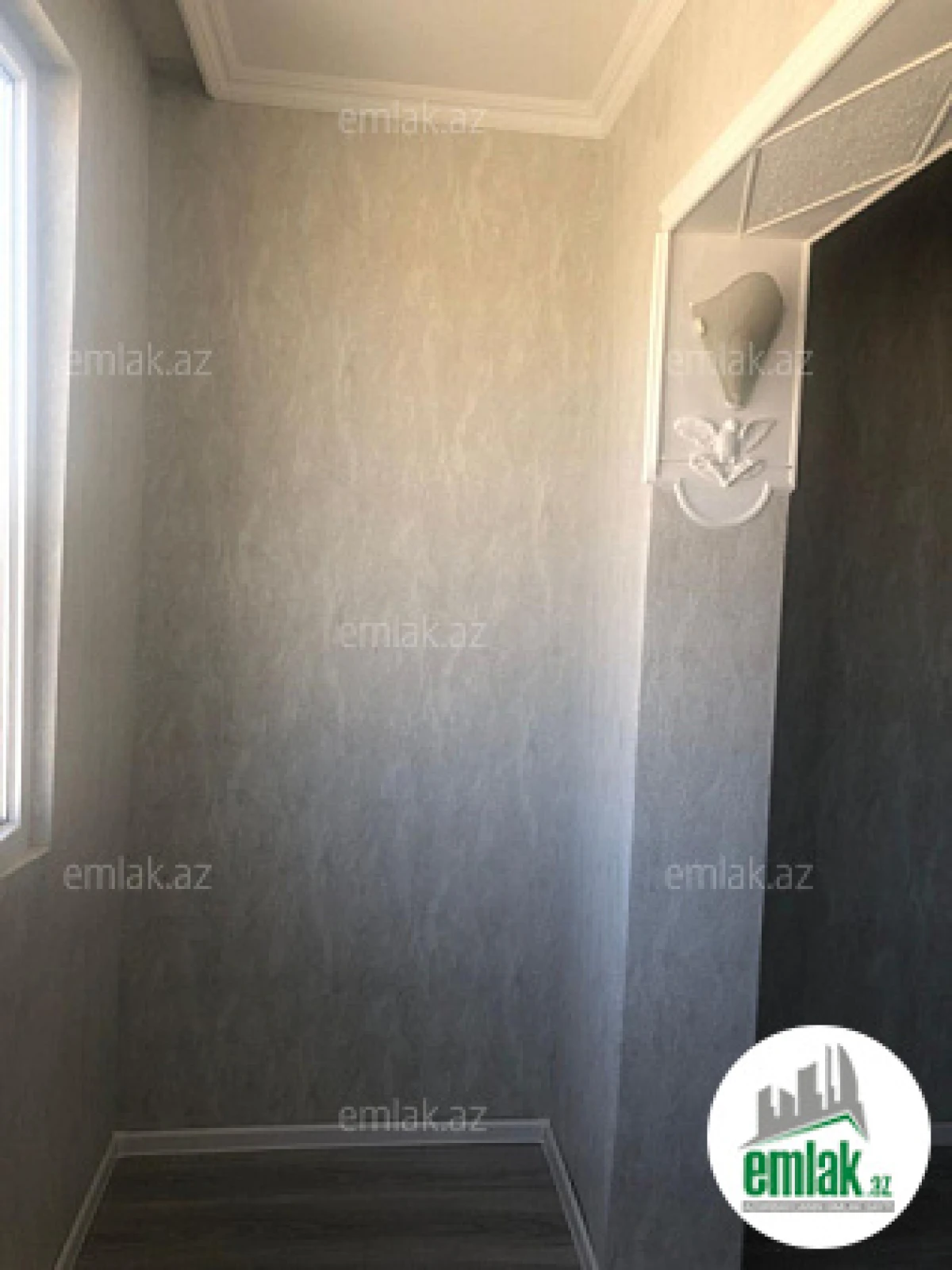 Satılır 1 otaqlı köhnə tikili 45 m²