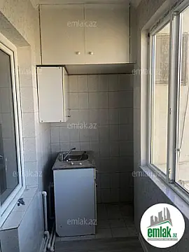 Satılır 1 otaqlı köhnə tikili 45 m²