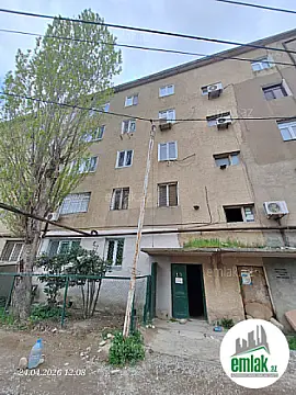 Satılır 4 otaqlı köhnə tikili 110 m² — Bakı 4 otaq 110.00 m²