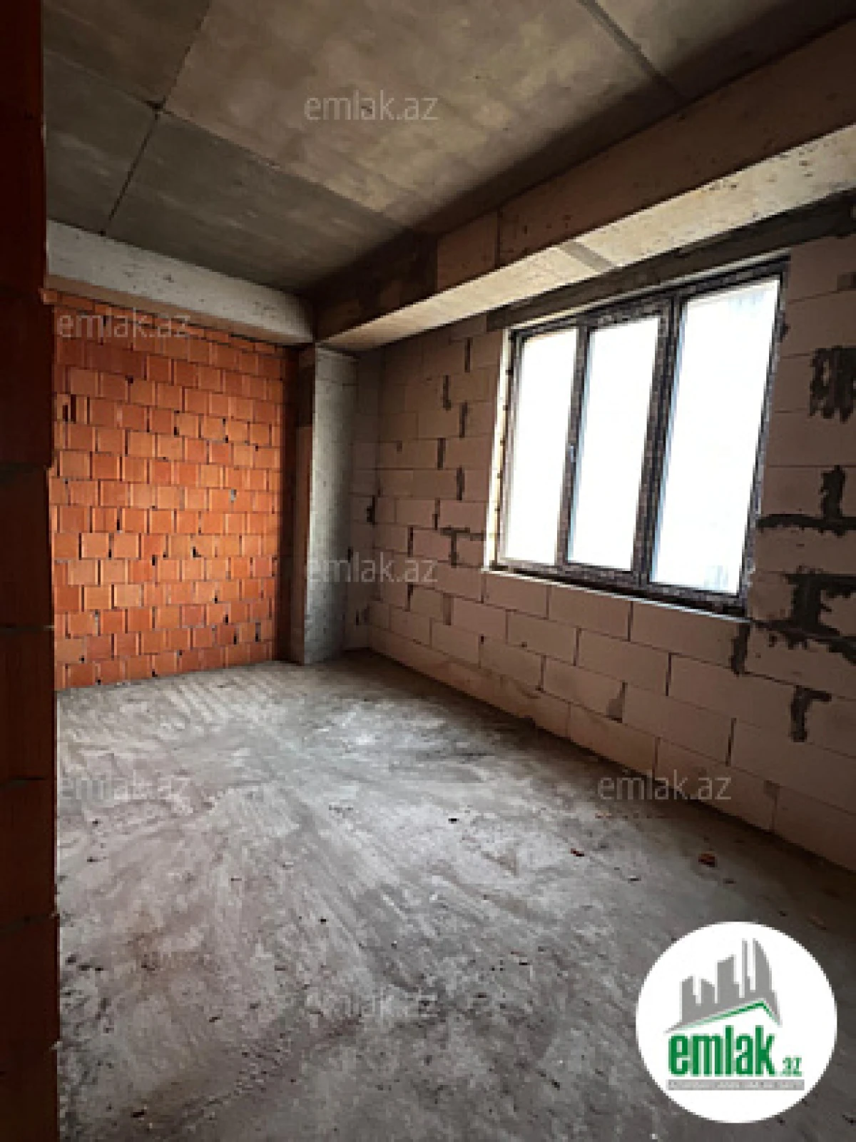 Satılır 3 otaqlı yeni tikili 118 m²