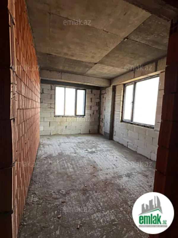 Satılır 3 otaqlı yeni tikili 118 m²