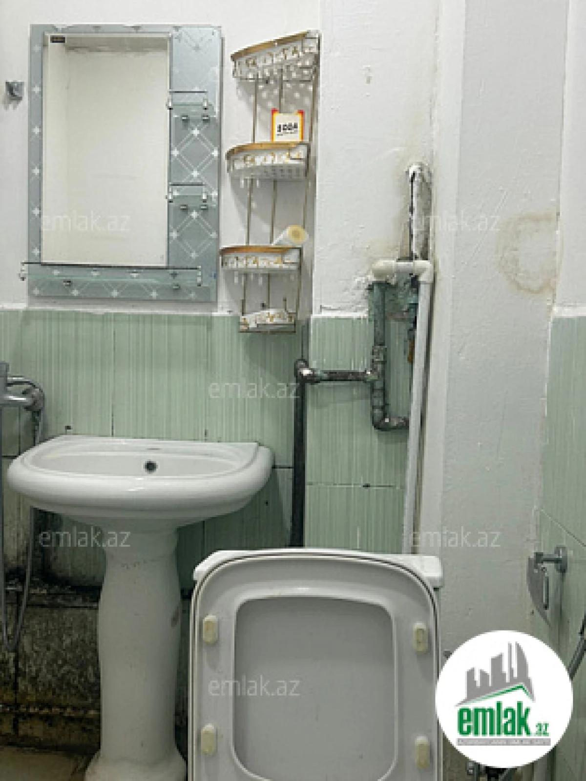Satılır 2 otaqlı köhnə tikili 42 m²