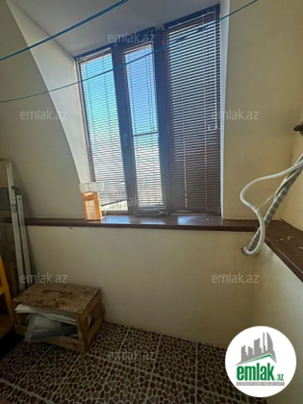 Satılır 4 otaqlı yeni tikili 140 m²