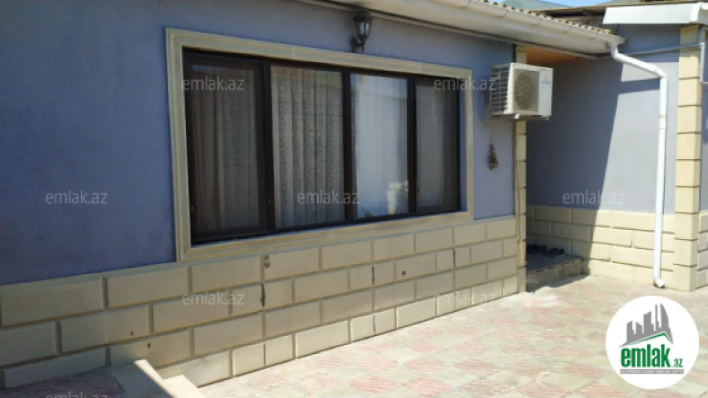 Satılır 3 otaqlı həyət evi 130 m²