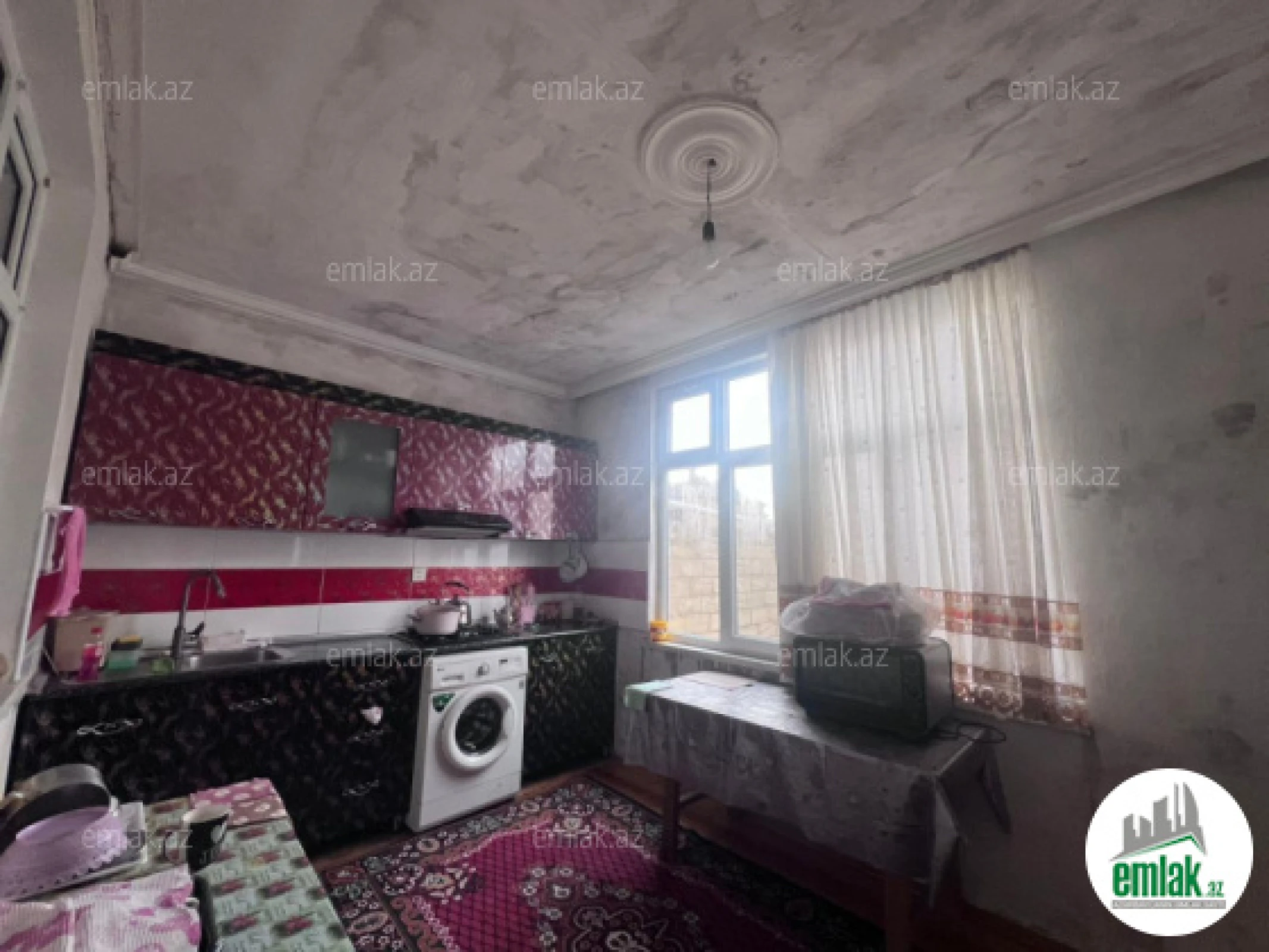 Satılır 3 otaqlı həyət evi 130 m²