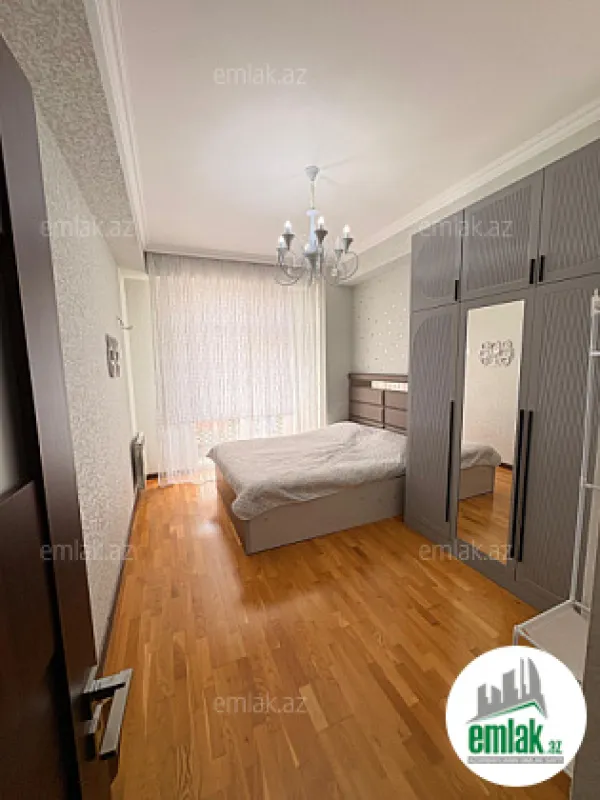 Satılır 2 otaqlı yeni tikili 70 m²