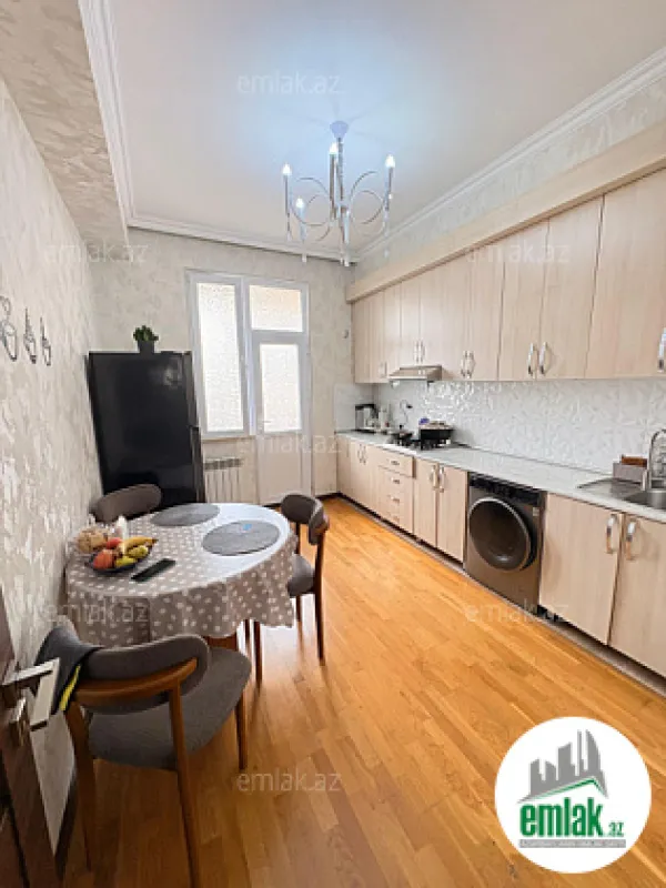 Satılır 2 otaqlı yeni tikili 70 m²