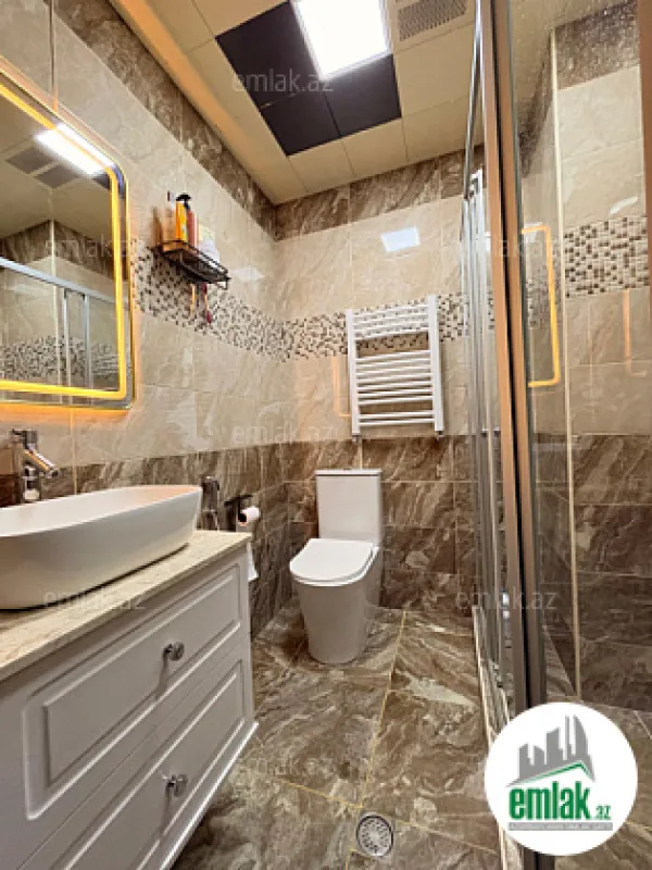 Satılır 2 otaqlı yeni tikili 70 m²