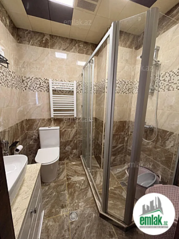 Satılır 2 otaqlı yeni tikili 70 m²