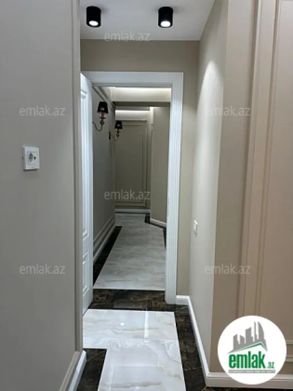 Satılır 3 otaqlı yeni tikili 90 m²