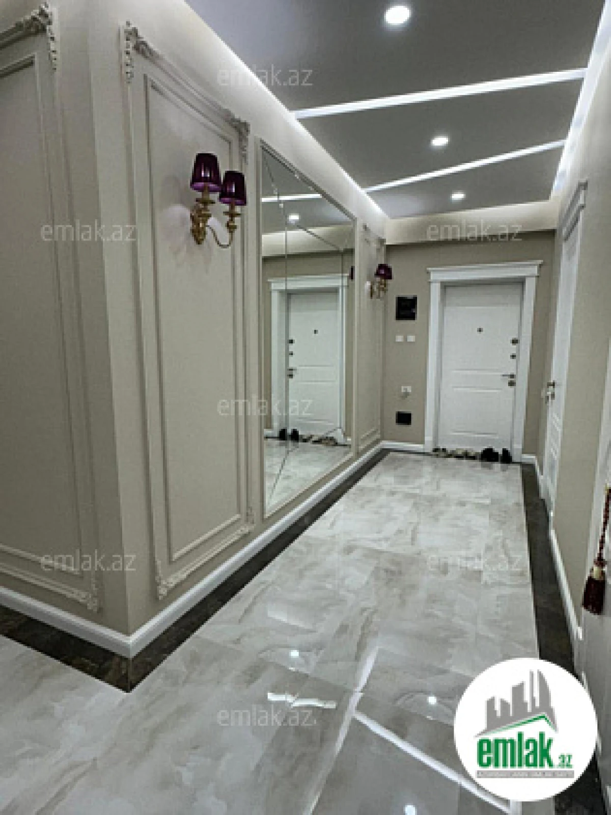 Satılır 3 otaqlı yeni tikili 90 m²