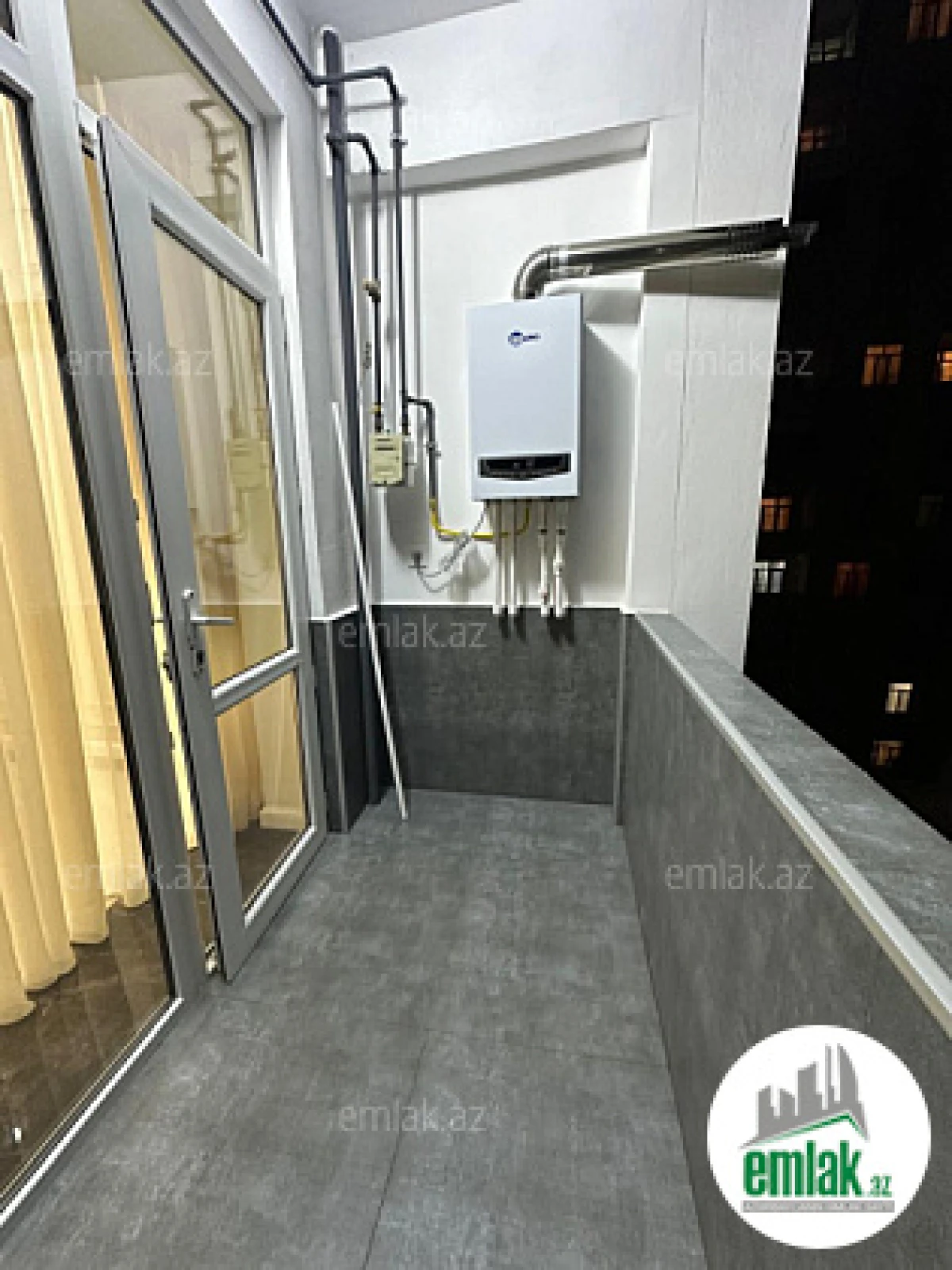 Satılır 3 otaqlı yeni tikili 90 m²