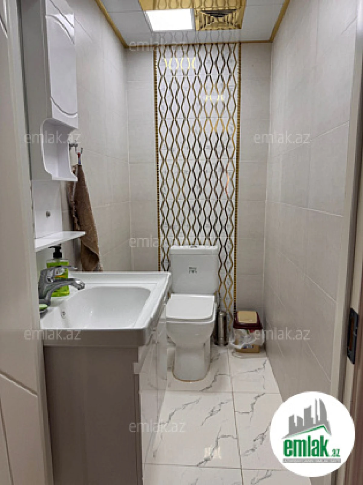 Satılır 4 otaqlı yeni tikili 135 m²