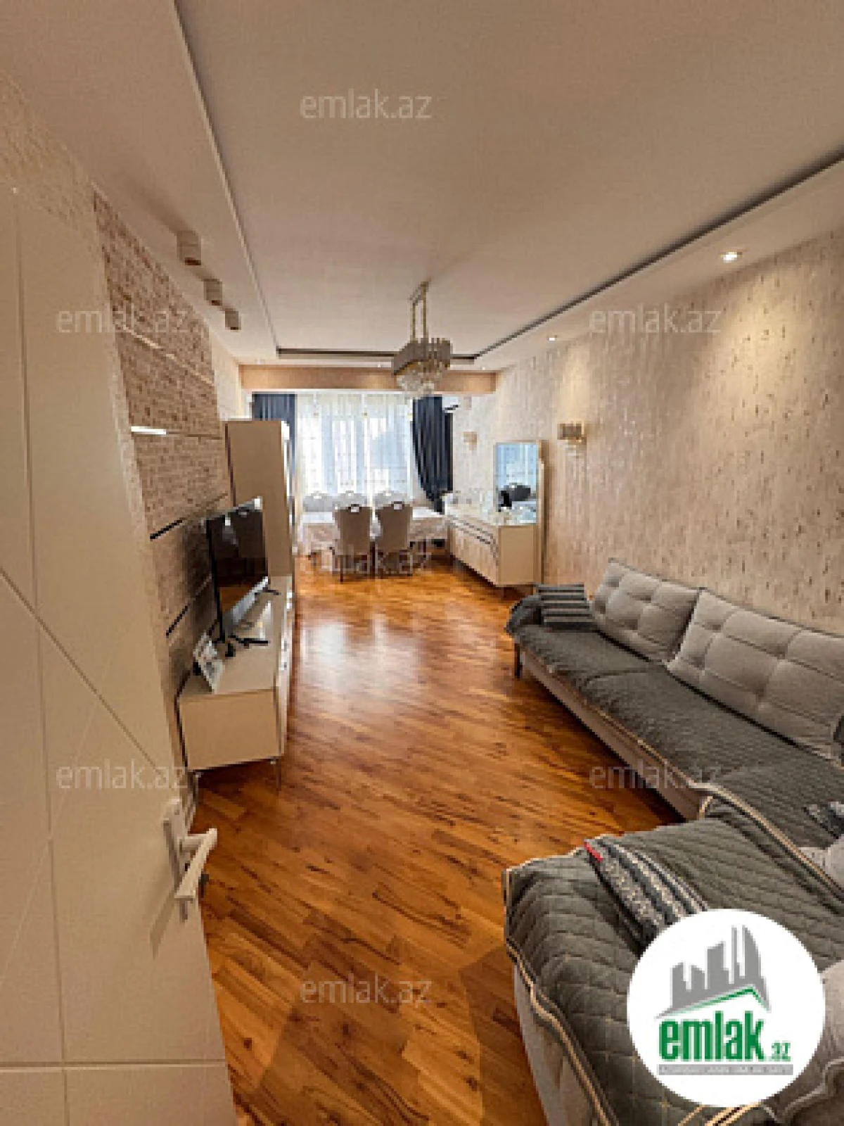 Satılır 4 otaqlı yeni tikili 135 m²