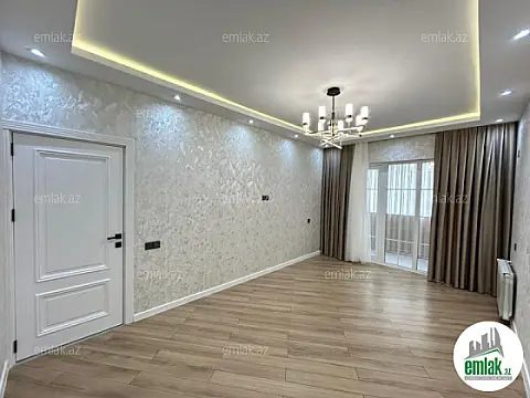Satılır 4 otaqlı köhnə tikili 105 m²