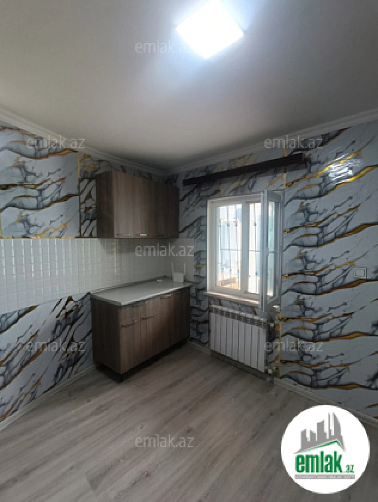Satılır 2 otaqlı həyət evi 60 m²