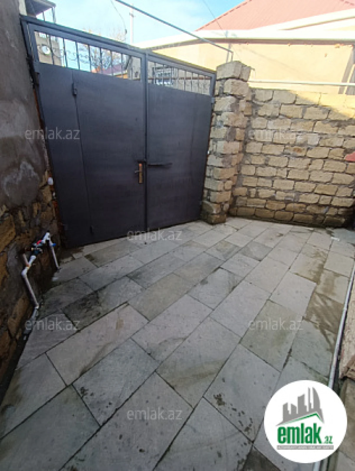 Satılır 2 otaqlı həyət evi 55 m²