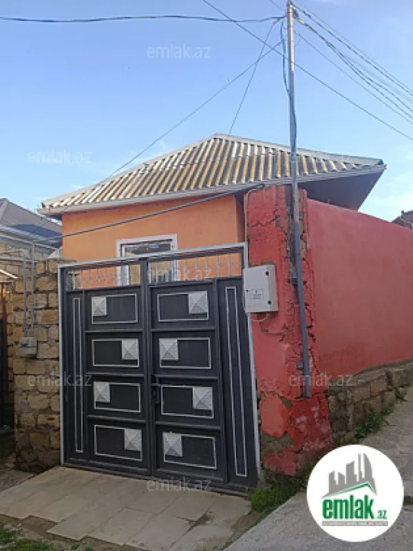 Satılır 2 otaqlı həyət evi 55 m²