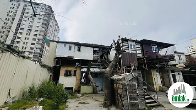 Satılır 2 otaqlı köhnə tikili 50 m²