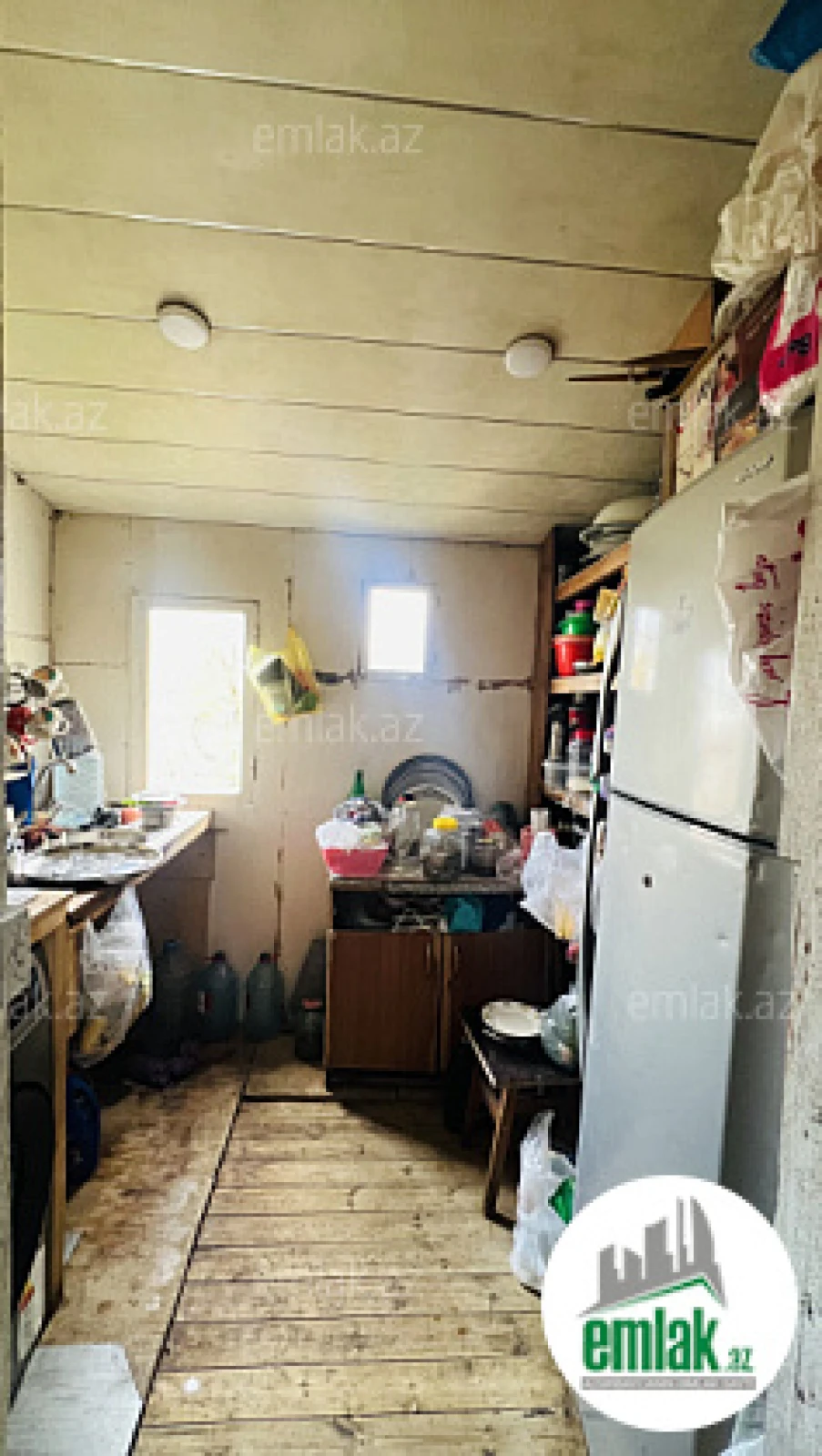 Satılır 2 otaqlı köhnə tikili 50 m²
