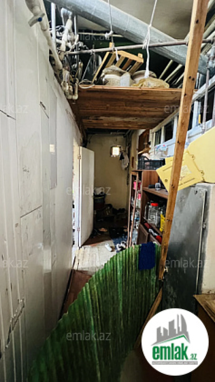 Satılır 2 otaqlı köhnə tikili 50 m²