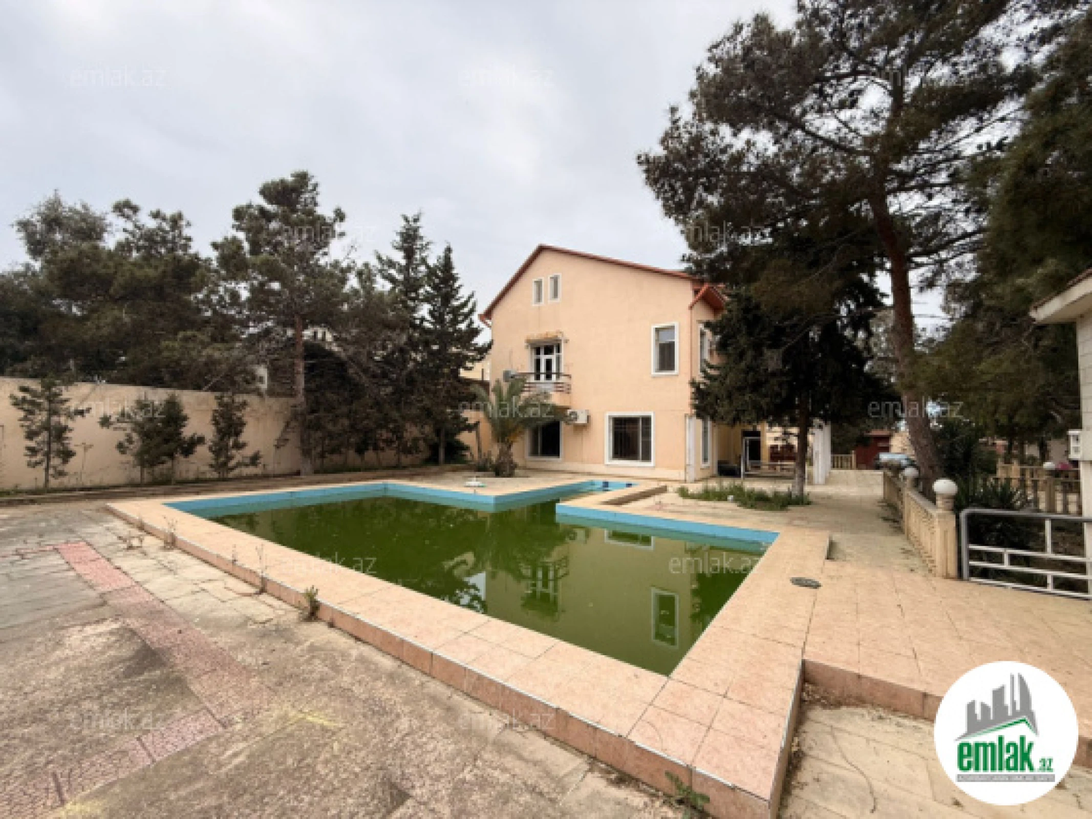 Satılır torpaq sahəsi 20 m²