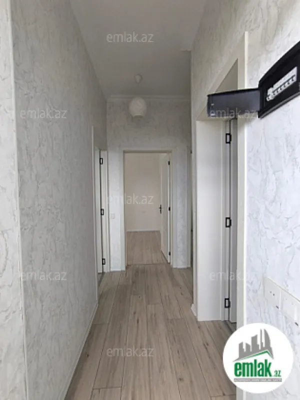 Satılır 5 otaqlı həyət evi 100 m²