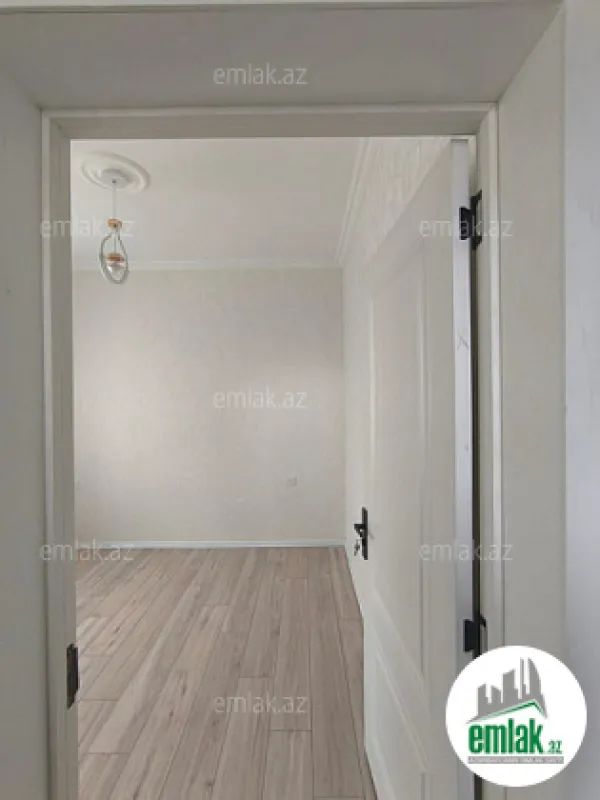 Satılır 5 otaqlı həyət evi 100 m²